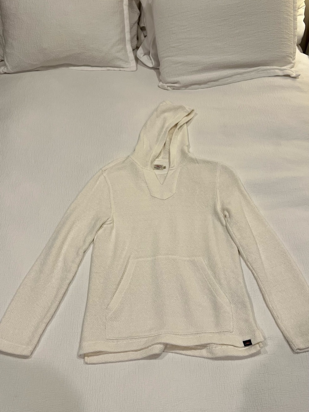 Faherty Women's Ivory V-Neck Hoodie Sweater Whitewater Hoodie - Beach Pearl - Picture 3 of 9